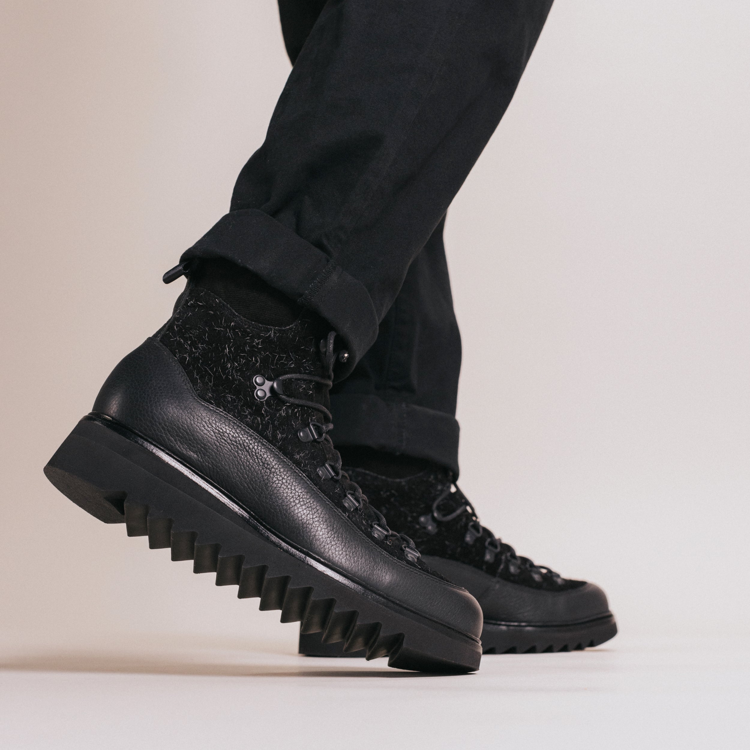 The Alpine Boot in Midnight (Last Chance, Final Sale)